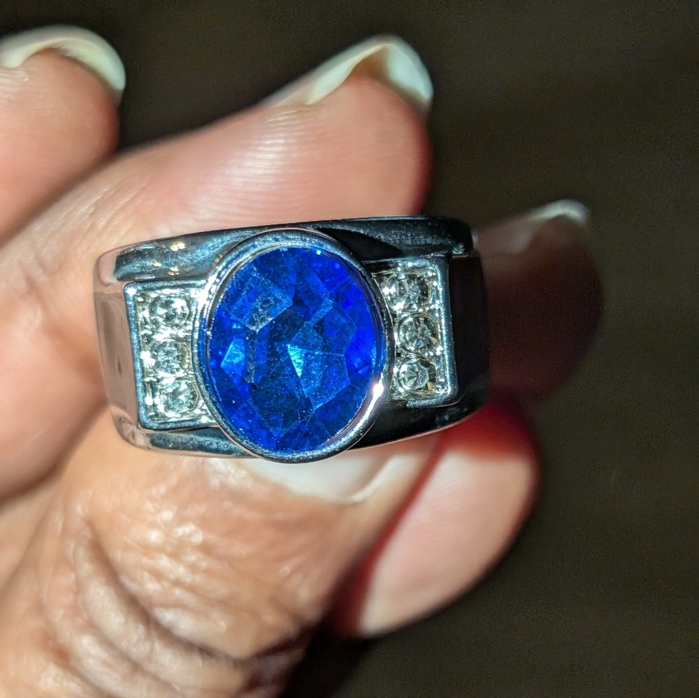 Elegant Silvery and Blue Men's Gemstone Ring Sz 8